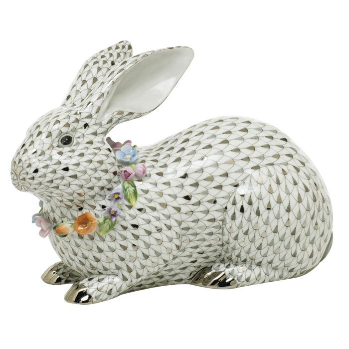 Reserve Collection Gray Bunny with Garland