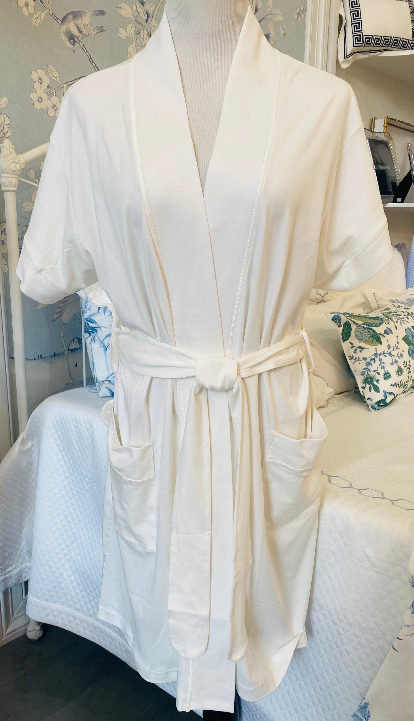 Butterknit Short Sleeve Short Robe - White